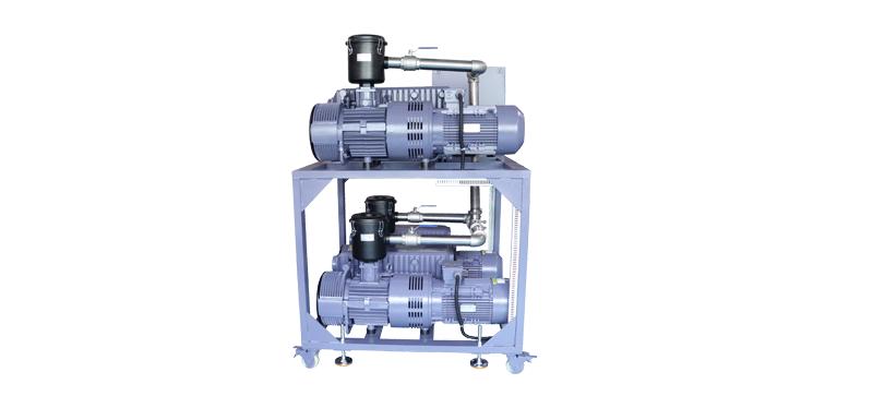 Vacuum system for vacuum coating